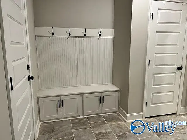 136 Gardencove Cir — Photo 40