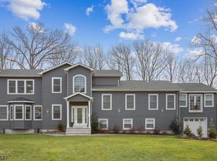 2028 Dogwood Dr, Scotch Plains, NJ 07076
