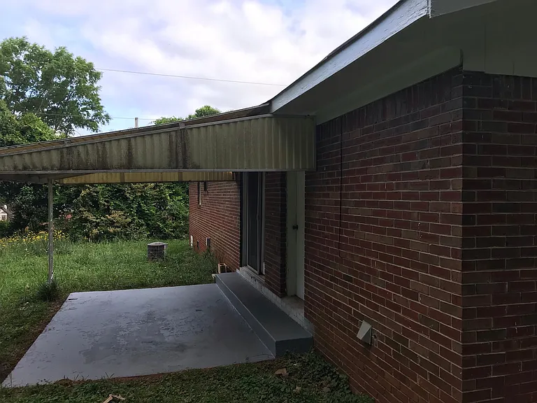 401 Pinelea Rd — Photo 11