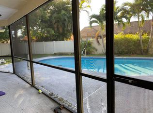 12260 Sannenwood Ln, Wellington, FL 33414
