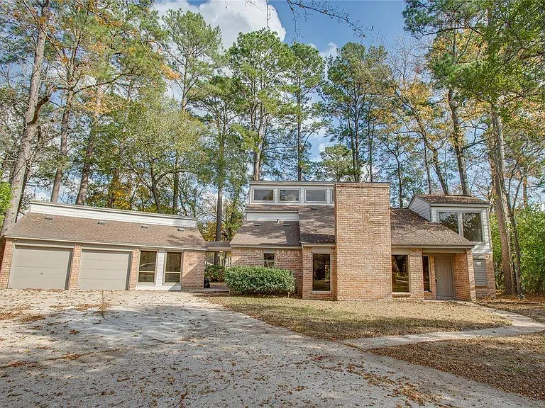 605 Jeff Davis Ct — Photo 3