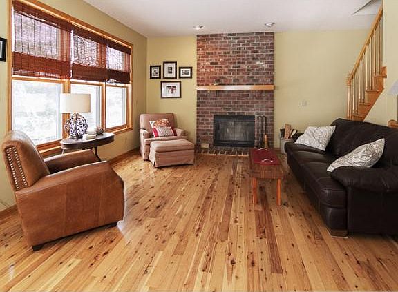 4th image of 833 Brandenburg Dr