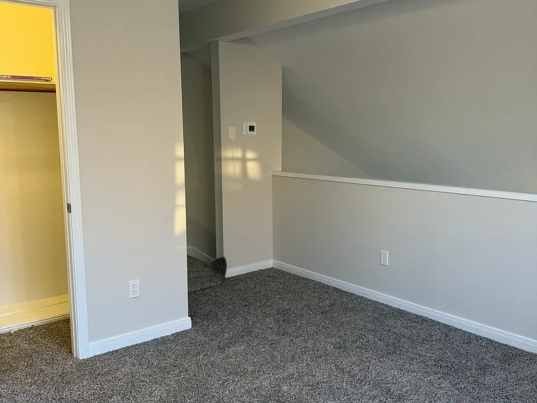 1152 Green Meadow St — Photo 10