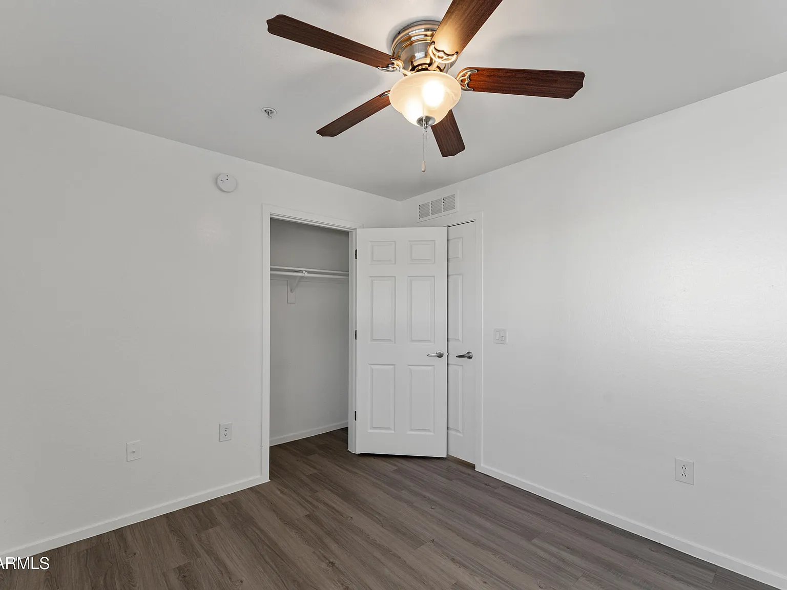 3 bed, 2.0 bath, 1161 sqft, $1,299 — Photo 4
