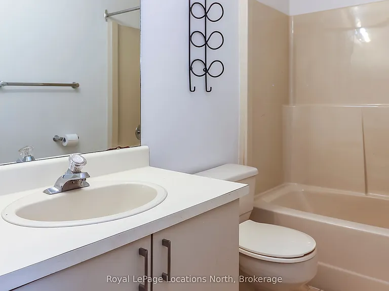 22 Dawson Dr #534 — Photo 9