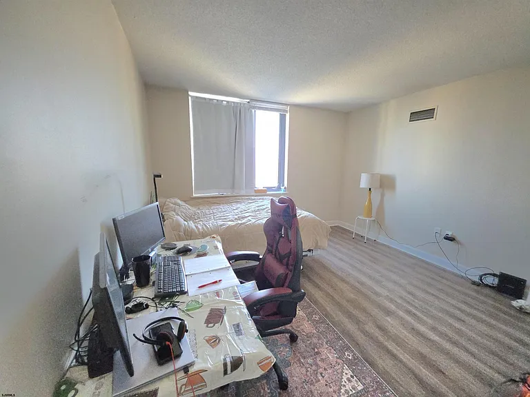 526 Pacific Ave — Photo 20