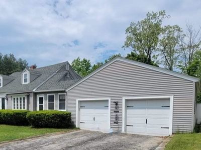 30 Dewey St, Manchester, NH, 03103