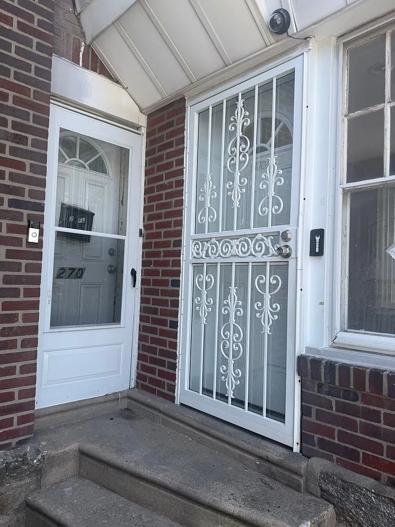 270 Rosemar Street — Photo 1