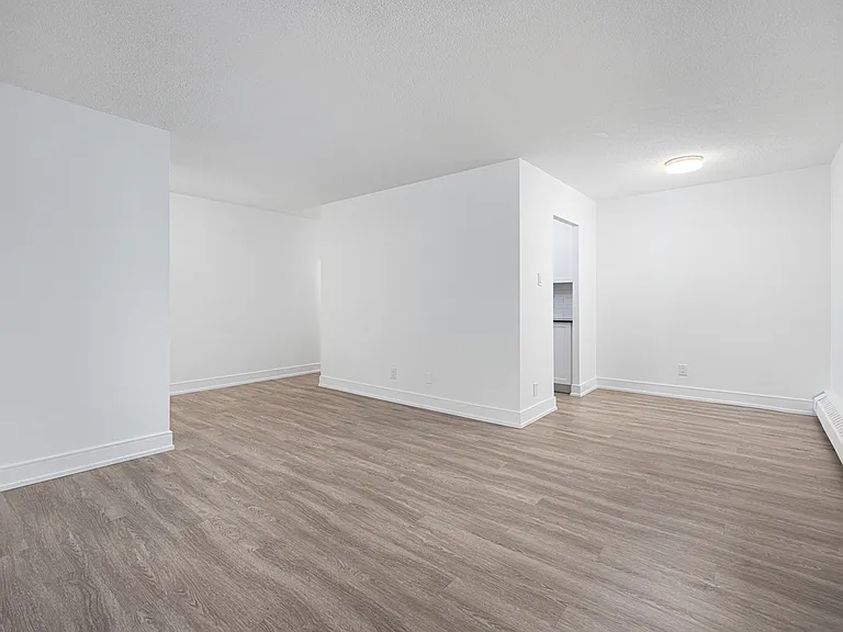 274 Cedar Ave — Photo 9