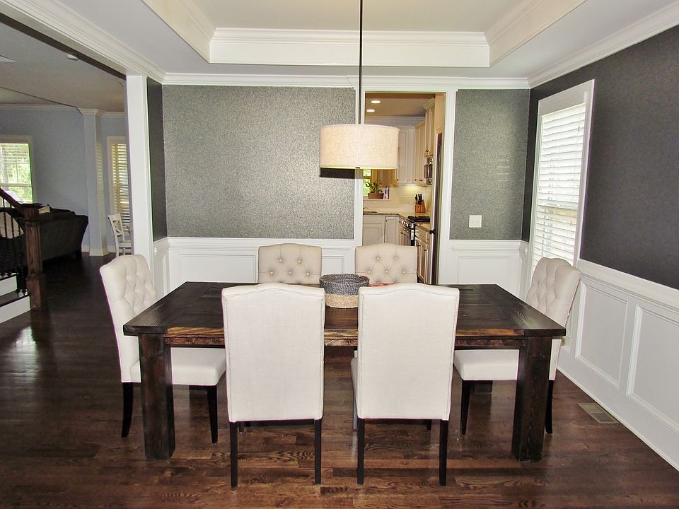 2nd image of 1121 Heritage Knoll Dr