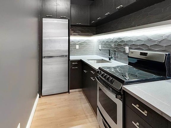 2nd image of 316 Evergreen Ave #2A