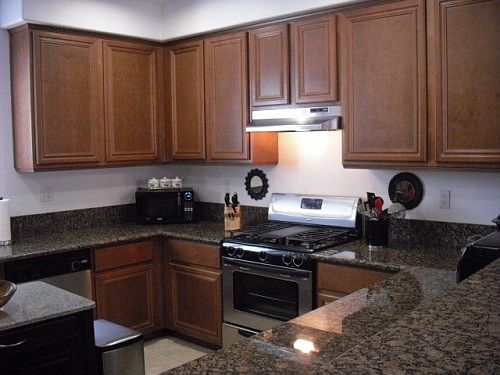 3rd image of 13649 Foster Ave Unit 1