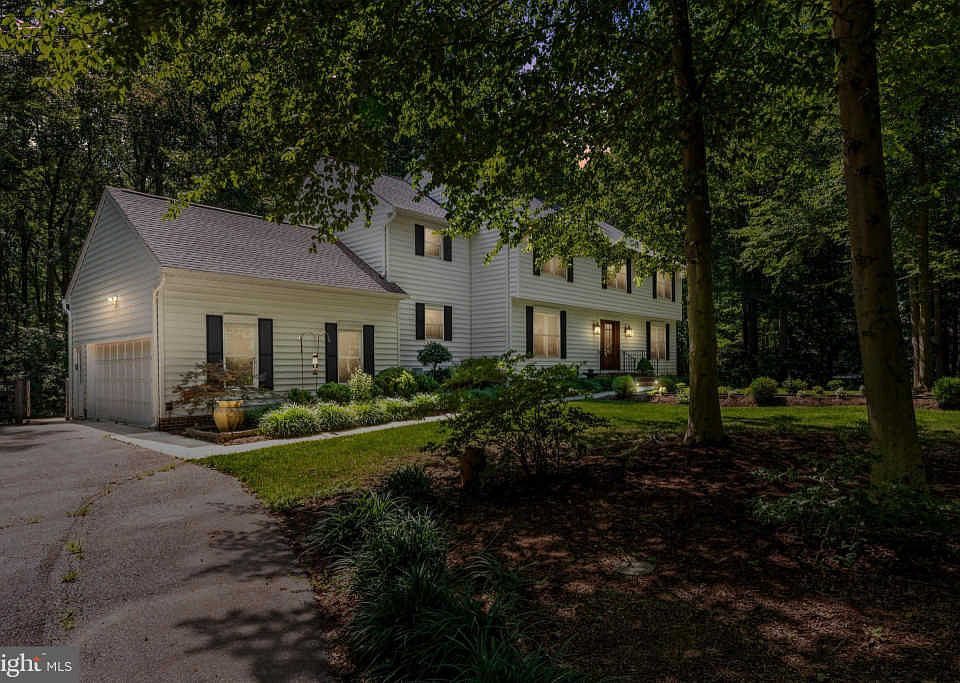 1st image of 1717 Justin Dr