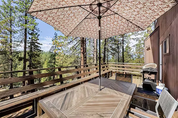 3 bed, 1866 sqft, $4,635 — Photo 3