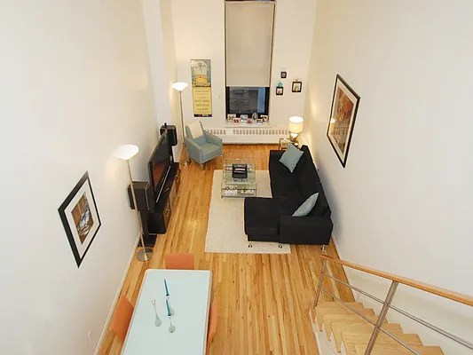 Sold by Sotheby's International Realty | media 16