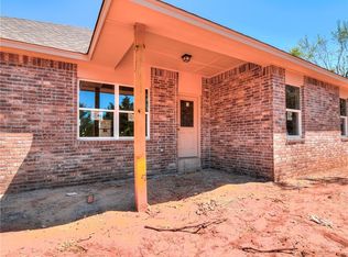 13141 Kensington Cir, Edmond, OK 73025