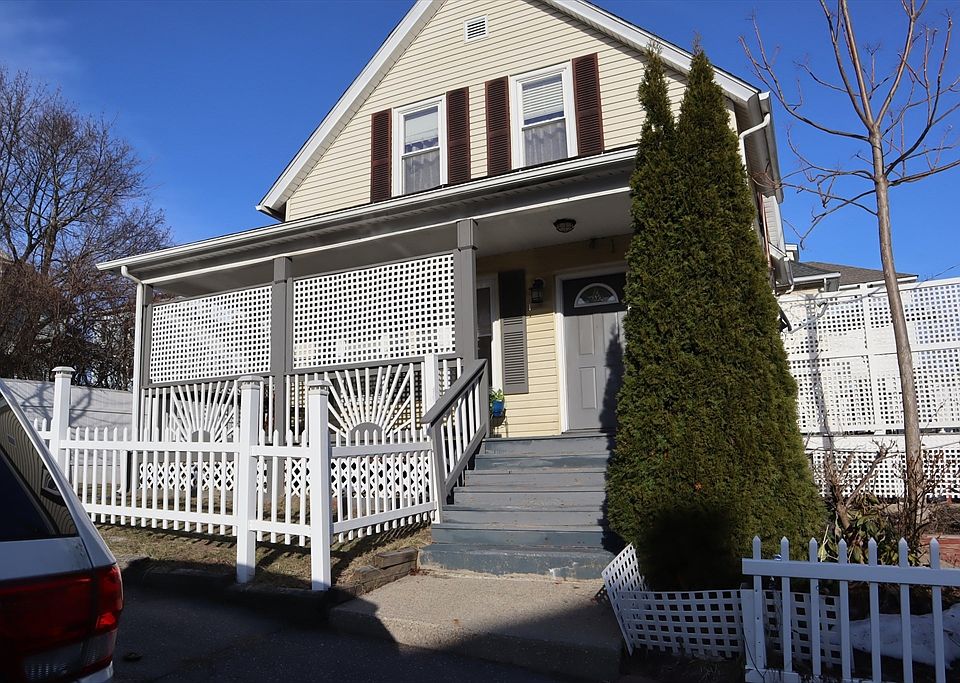 1st image of 81 Pilgrim Ave