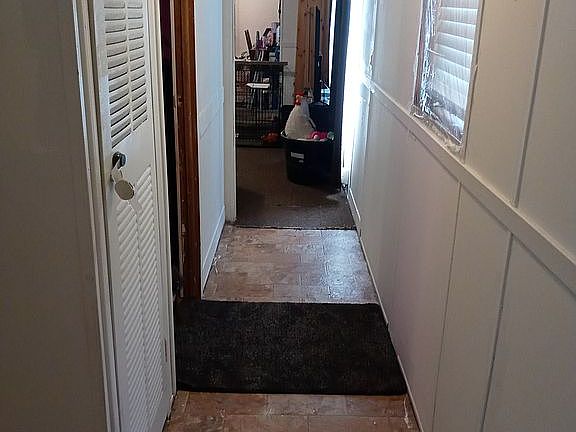 5th image of 220 3rd Ave S