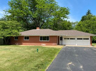 16615 E Augusta Dr, Augusta, MI 49012