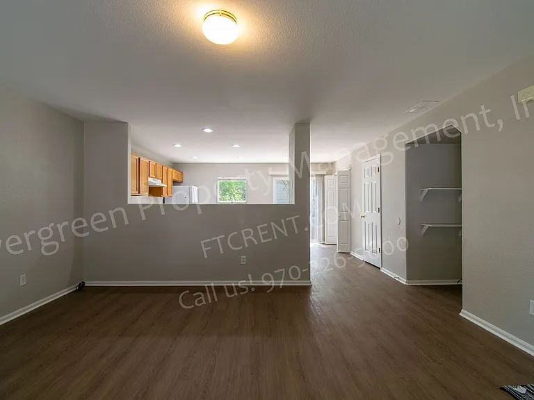 3326 Warren Farm Dr — Photo 8