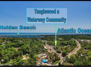 2177 W Tanglewood Dr SW, Supply, NC 28462