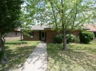 5911 Oakman Dr, Amarillo, TX 79109