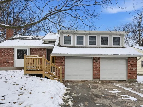 322 N Cherry St, Gardner, KS 66030
