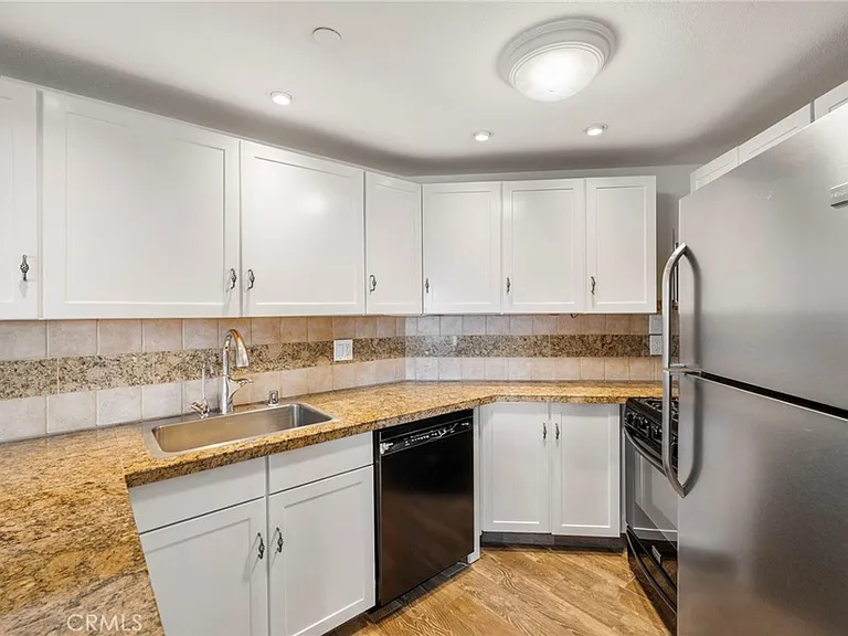 1056 Calle Del Cerro — Photo 9