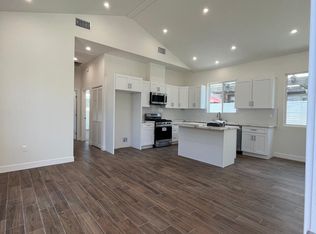 1236 N Clybourn Ave, Burbank, CA 91505