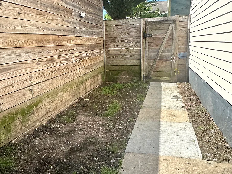 540 S Scott St — Photo 10