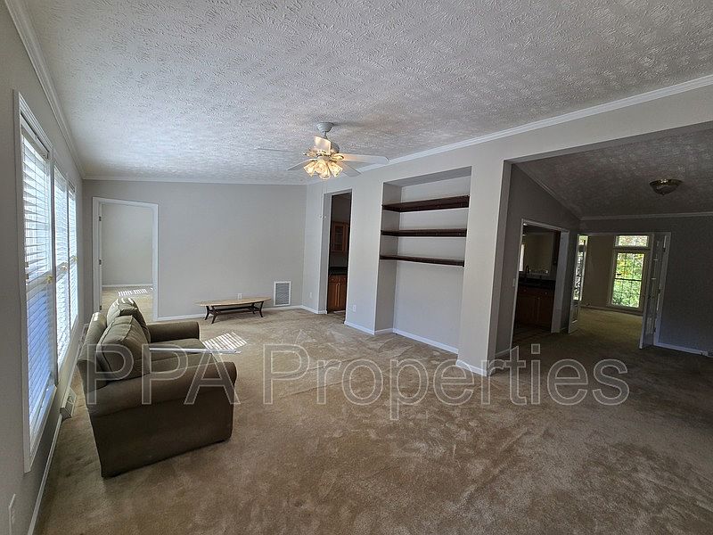 1st image of 7217 Ramblewood Dr