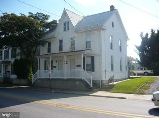 32 S Queen St, Shippensburg, PA