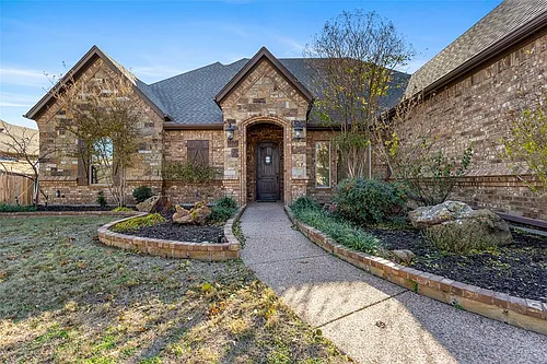 1317 Bluff Springs Dr Photo 1
