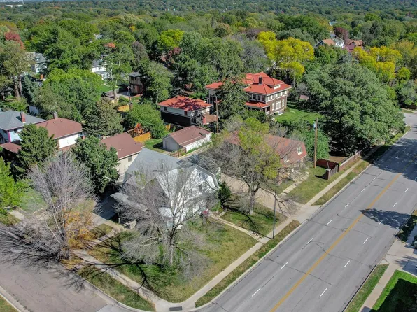 2410 South St, Lincoln, NE 68502