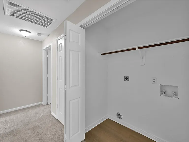 180 Binnacle Ct #B — Photo 16