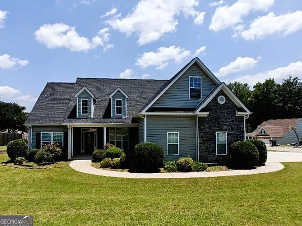 202 Boston Dr, Lagrange, GA 30241