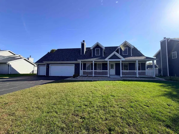 4833 Zenith Pkwy, Machesney Park, IL 61115