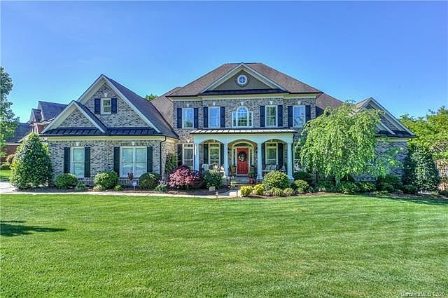 1st image of 10900 Emerald Wood Dr