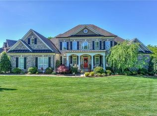 10900 Emerald Wood Dr, Huntersville, NC 28078