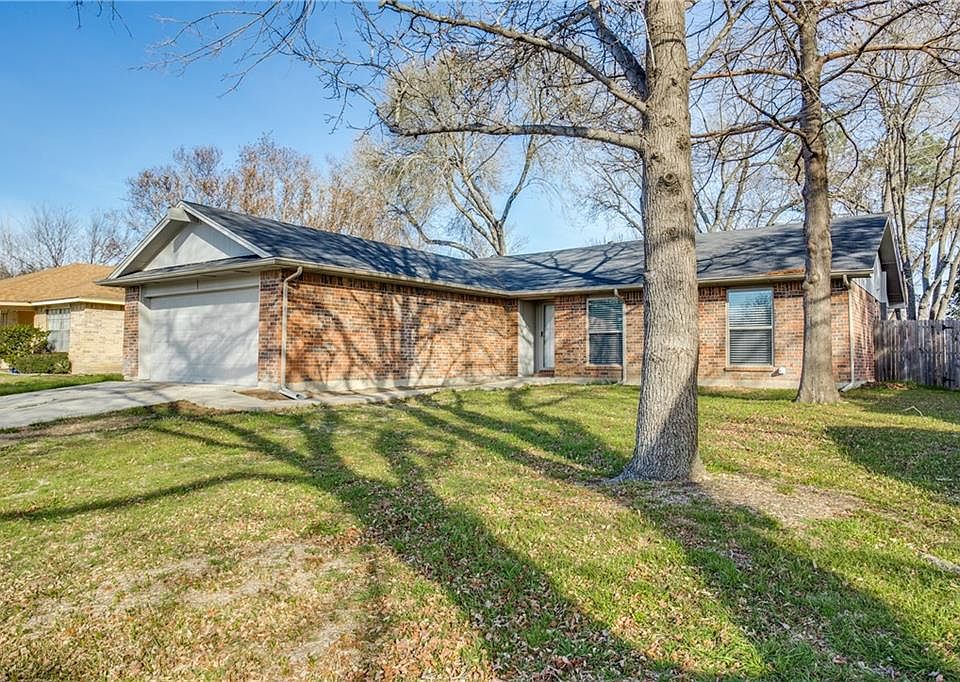 1st image of 9912 Farmers Branch St