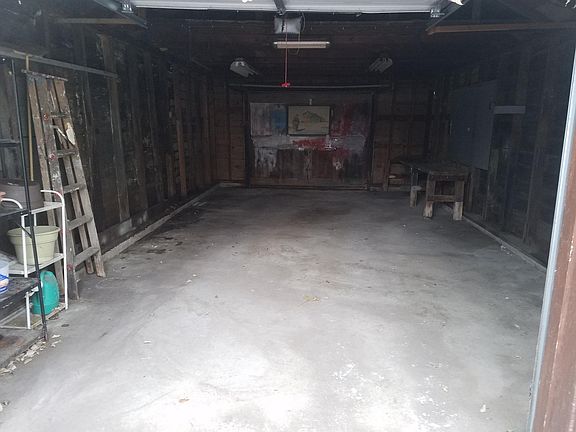 3rd image of 1307 Cleveland Ave