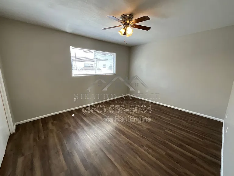 810 E Colter St #14 — Photo 15
