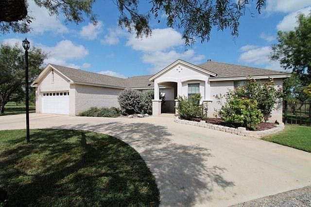 1st image of 229 Acacia Dr S