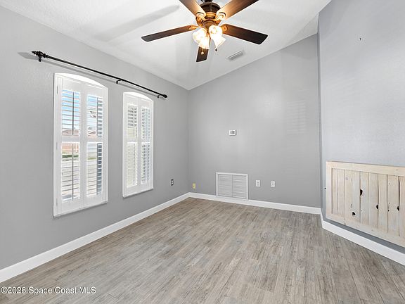 4th image of 1402 Old Millpond Rd