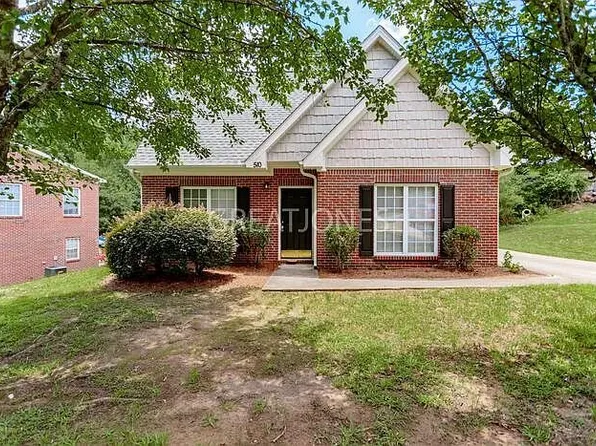 510 Lonesome Pine Rd, Phenix City, AL 36869
