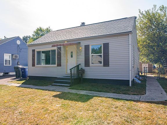 4th image of 2681 Grasmere Ave