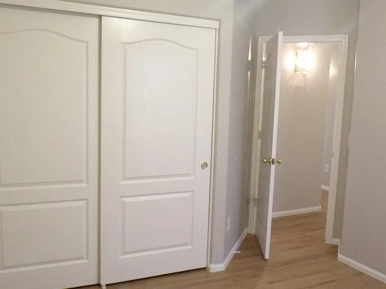 12425 W Missouri Ave — Photo 15