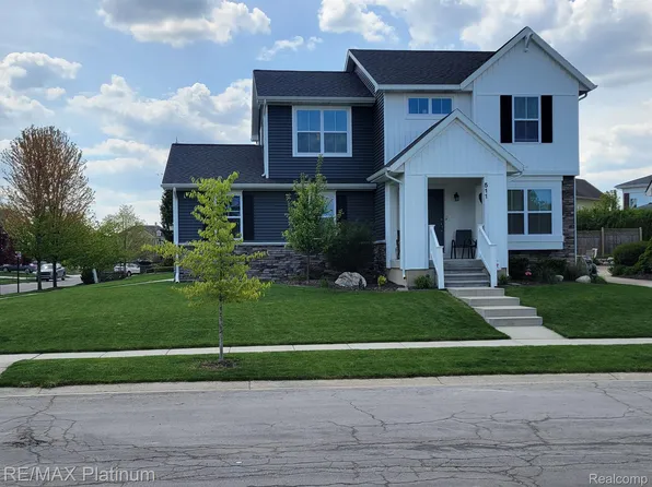 511 York Rd, Howell, MI 48855