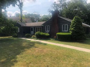 5 Corral Ln, East Northport, NY 11731