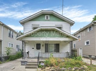 563 S Burgess Ave, Columbus, OH 43204